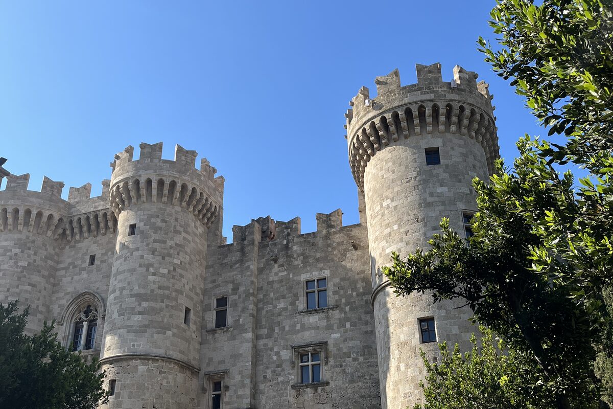 Pal&aacute;c velmistrů, Star&eacute; Město Rhodos